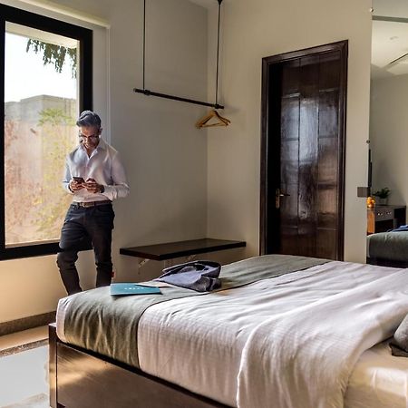Lokal Rooms X Shahrah-E-Faisal Karachi Buitenkant foto