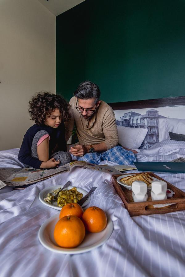 Lokal Rooms X Shahrah-E-Faisal Karachi Buitenkant foto