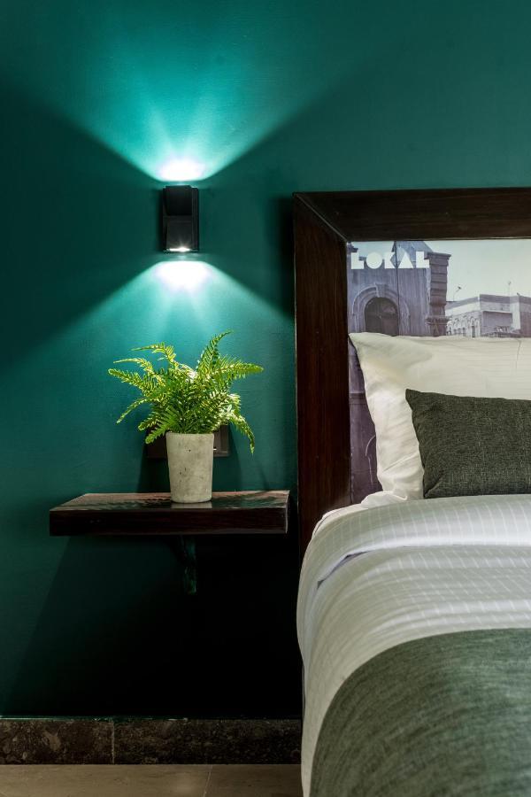 Lokal Rooms X Shahrah-E-Faisal Karachi Buitenkant foto